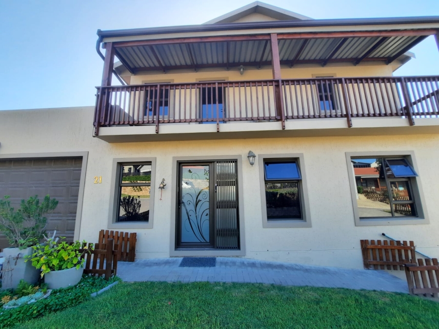 3 Bedroom Property for Sale in Bergsig Western Cape